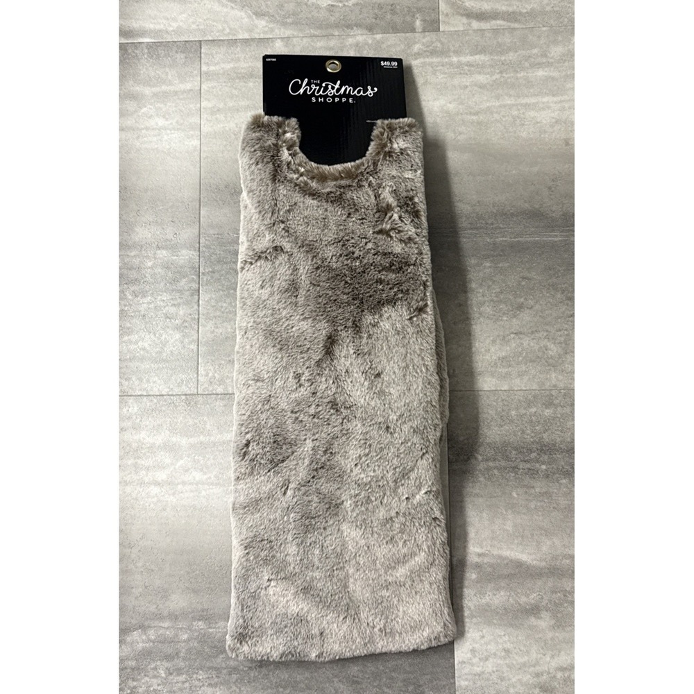 Grey Faux Fur Tree Skirt Christmas Shoppe 48" Circle Heavy Satin Like Lining